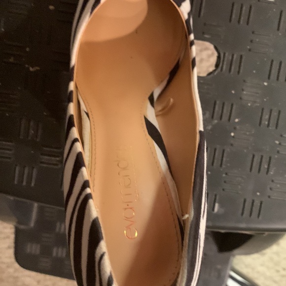 Zebra heels Size :8 - Picture 4 of 4